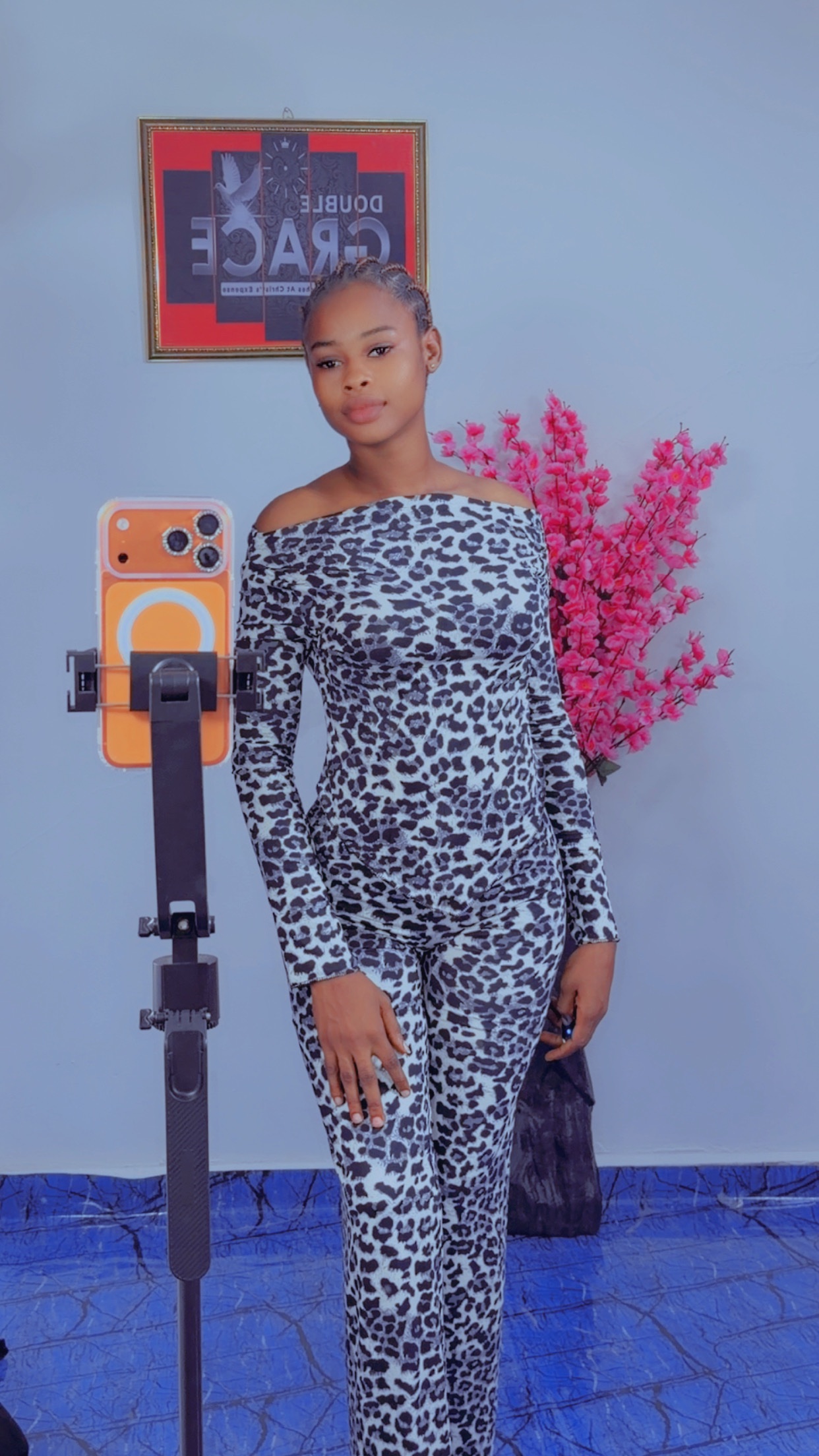 img_0050 Up and down - Image 1