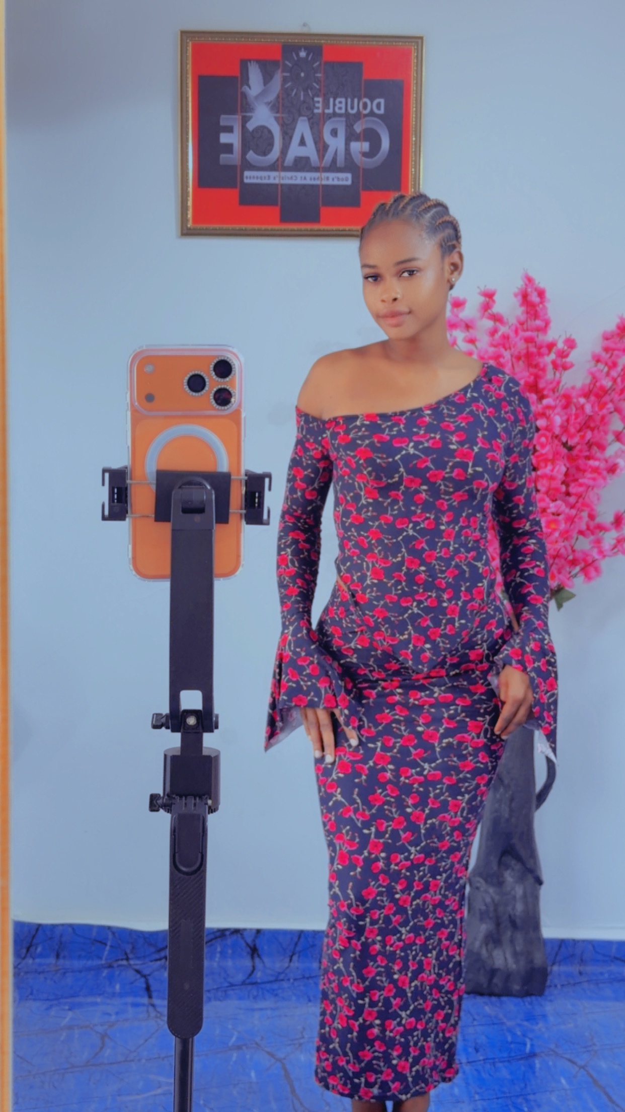 img_0058 Up and down - Image 1