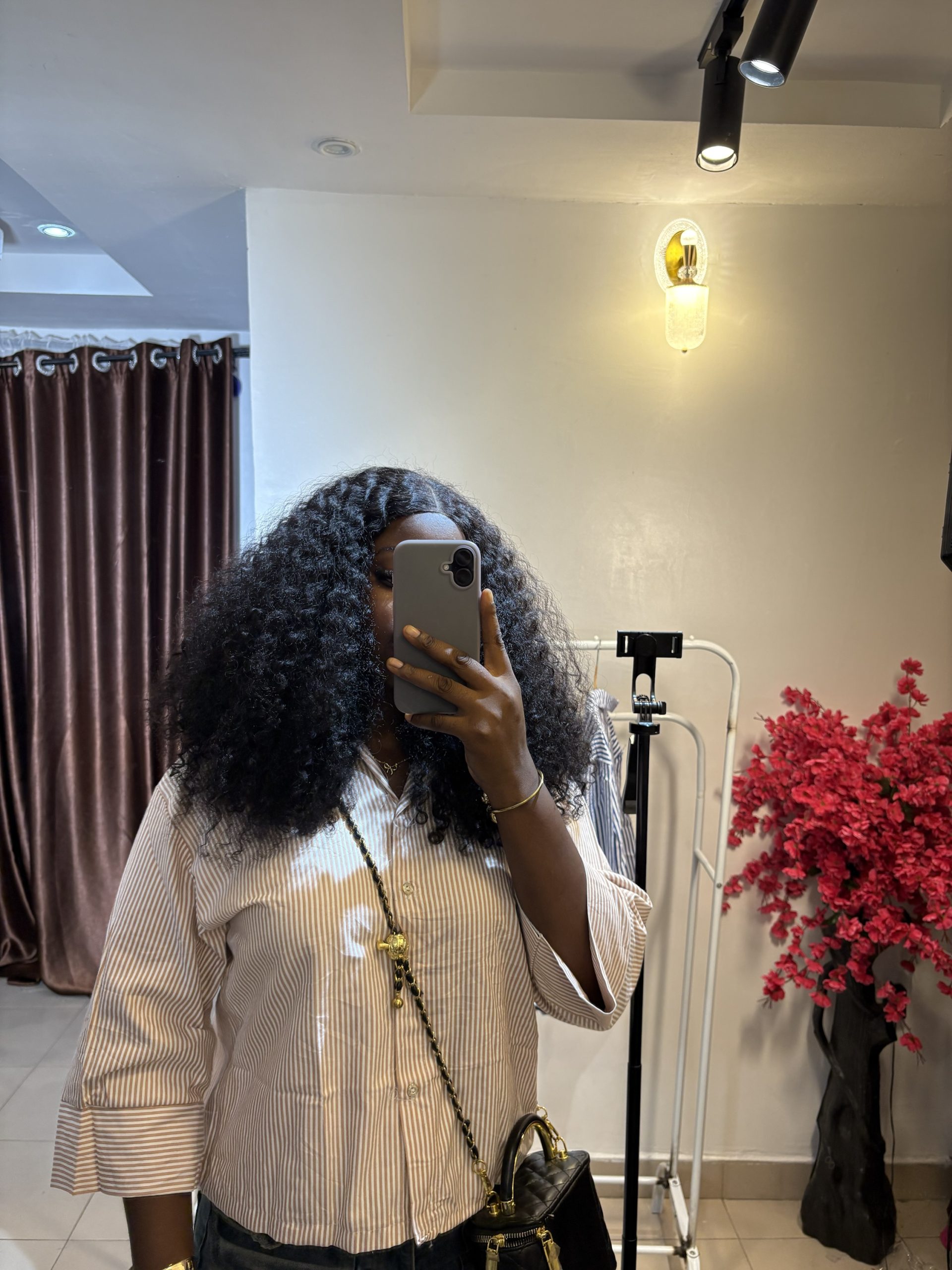 img_8485 Nude and white striped shirt - Image 1